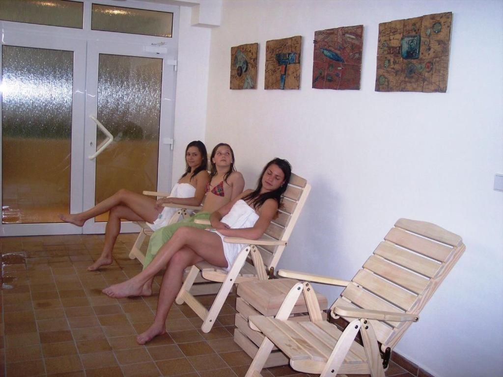 Wellness Hotel Central Klatovy Buitenkant foto