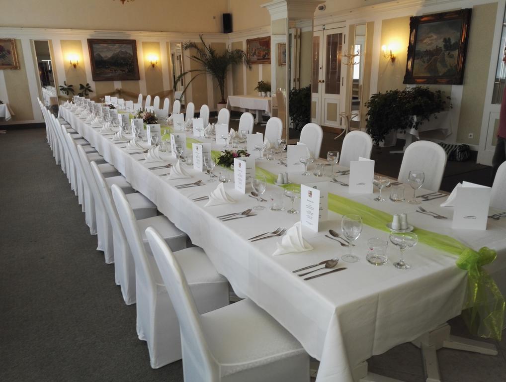Wellness Hotel Central Klatovy Buitenkant foto