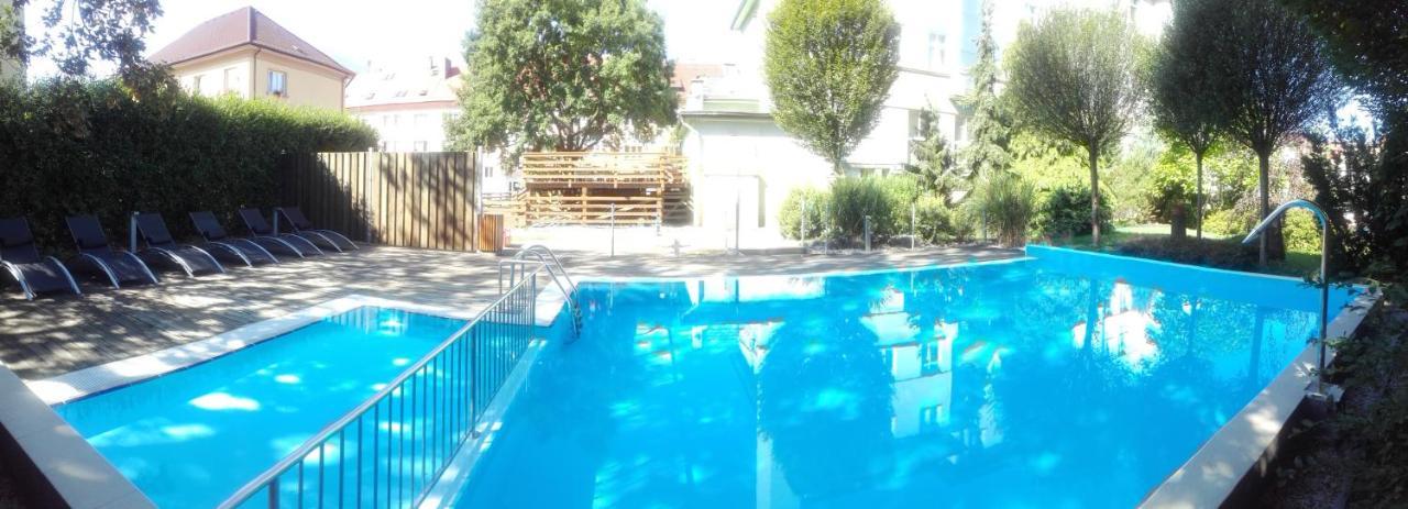 Wellness Hotel Central Klatovy Buitenkant foto